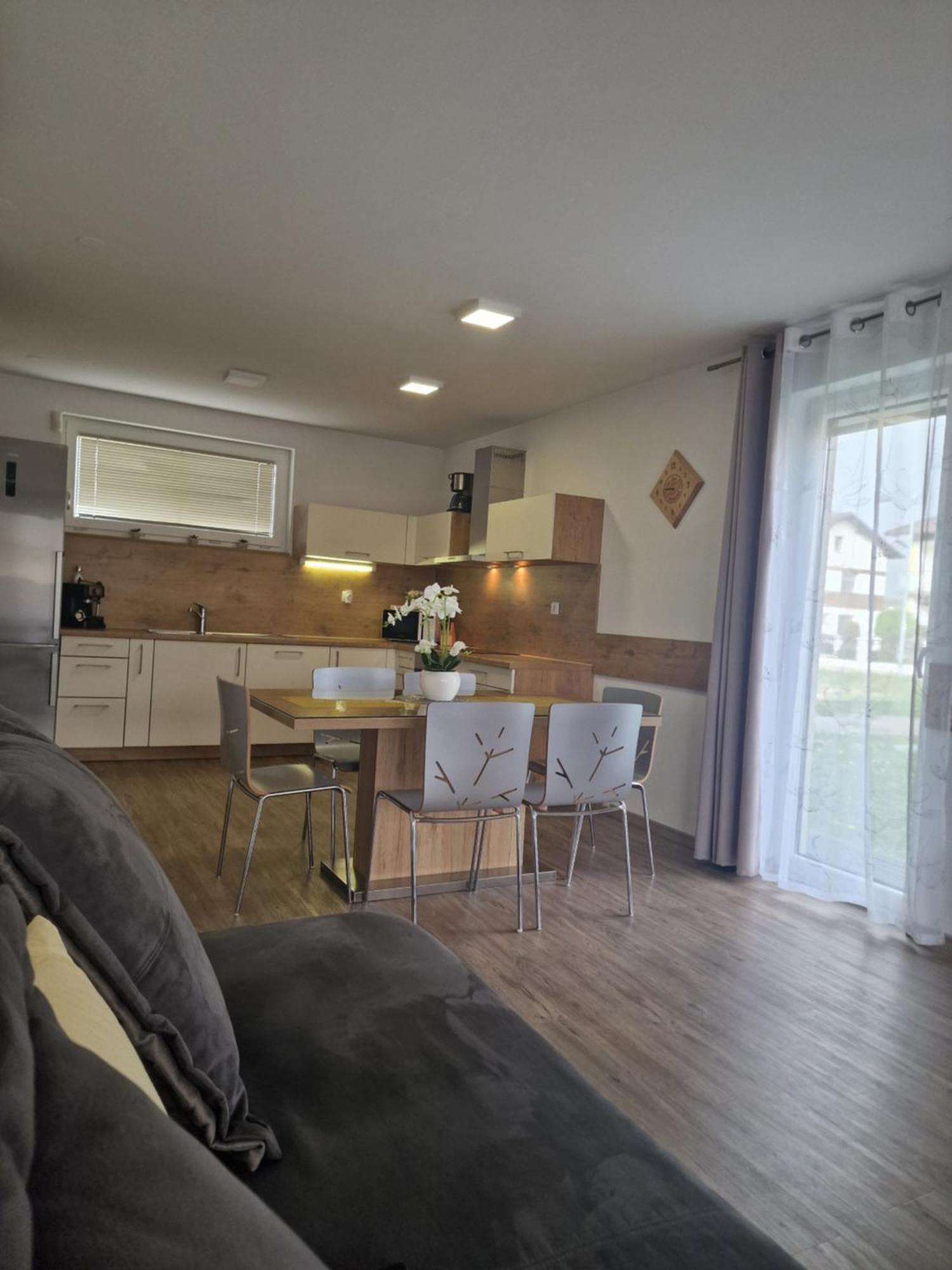 Family Apartment 모라브스케토플리체 외부 사진